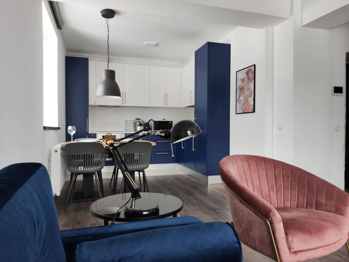 Velvet Apartment